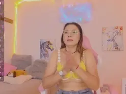 Amateur Free Porn Cam of milfAaura