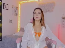 Amateur Nude Webcam of milfAaura