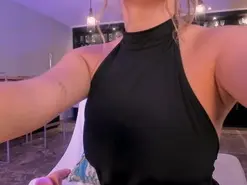 Amateur Sex Cam of KylaMorrison