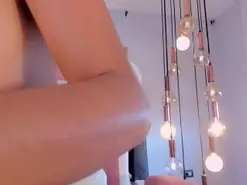 Amateur Adult Video Chat of MaddyOwens