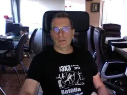 Amateur Adult Webcam of FOLLAMOSMM