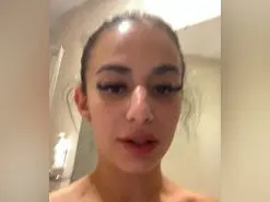 Amateur Live Porn of Yungbixx1