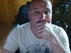 Amateur Sex Cam of El_Krakis84