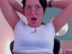 Amateur Free Live Porn of lucy_blue28