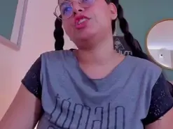 Amateur Free Live Porn of lucy_blue28