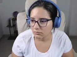 Amateur Free Live Porn of Moon_woman