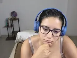 Amateur Sex Cam of Moon_woman