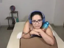 Amateur Live Porn of Moon_woman