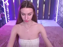 Amateur Adult Video Chat of SnowWhitee