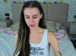 Amateur Live Sex Cam of SnowWhitee