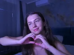 Amateur Nude Webcam of LittleJuli