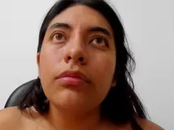 Amateur Adult Webcams of miss_eylens