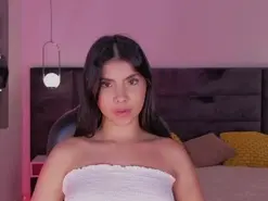 Amateur Nude Webcam of MiaLaurence