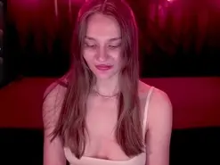 Amateur Live Porn of Diamond_Goldie_