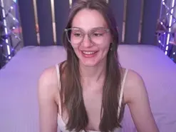 Amateur Free Porn Cam of Diamond_Goldie_