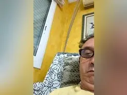 Amateur Live Sex Cam of mazoman