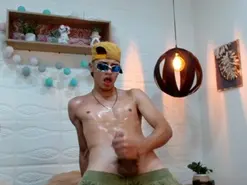 Amateur Adult Webcam of Mark_Jackson69