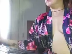 Amateur Live Sex Cam of BLOODY_MARY