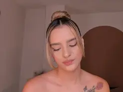 Amateur Free Porn Cam of LaurentRosse