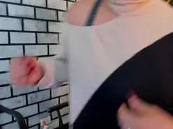 Amateur Live Porn of adrhiiana