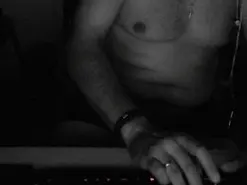 Amateur Free Porn Cam of morenox45