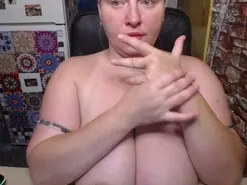 Amateur Nude Webcam of imthinkaboutu