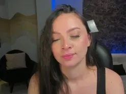 Amateur Live Porn of AliceHarper1
