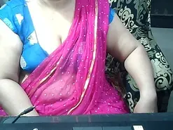 Amateur Sex Cam of indianbhabi40