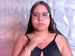 Amateur Watch Live Sex Cams of April_Sc