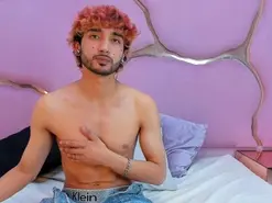 Amateur Free Live Porn of Barbie__