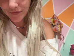 Amateur Adult Webcams of FresitaParadise