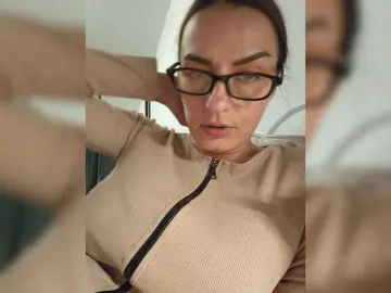 Bongacams Watch Live Sex Cams of xtamarax