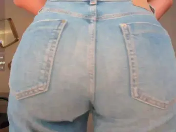 Bongacams Free Porn Cam of SophieBarnett