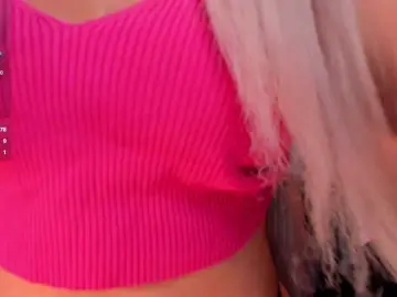 Bongacams Live Sex Cam of SophieBarnett