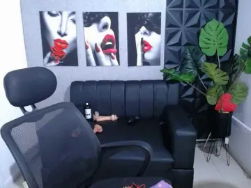 Bongacams Sex Cam of Valentina-mature