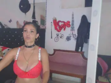 Bongacams Best live sex cam show of flacapaola11