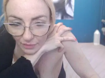 Bongacams Free Porn Cam of NADINNNE