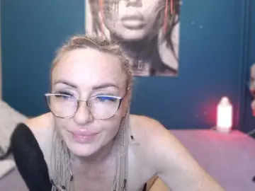 Bongacams Live Sex of NADINNNE