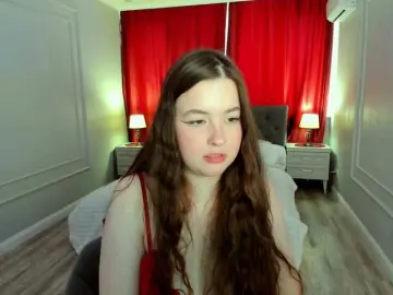 Bongacams Best live sex cam show of HoneyGlow