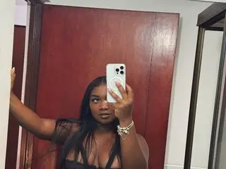 VALERYANDERSON