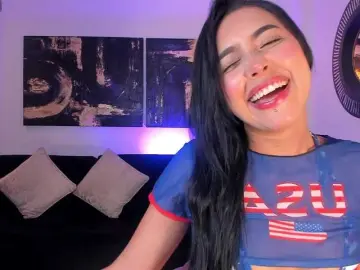 Bongacams Watch Live Sex Cams of ScarlettBlaze