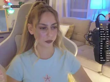 Bongacams Free Porn Cam of -Light-Fury-