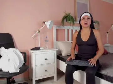Bongacams Sex Cam of AngelSavagee