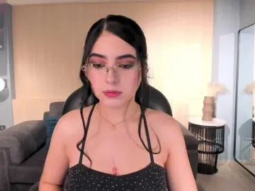Bongacams Nude Webcam of HaileyRoss