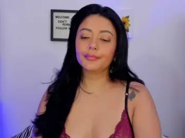 Bongacams Free Live Porn of Lauratoro