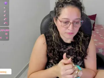 Bongacams Best live sex cam show of alejandramilf