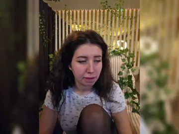 Bongacams Live Sex Cam of MiaLiaHot