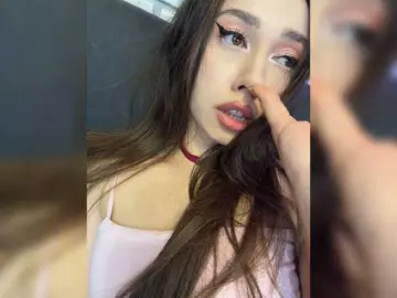Bongacams Watch Live Sex Cams of Jade8887