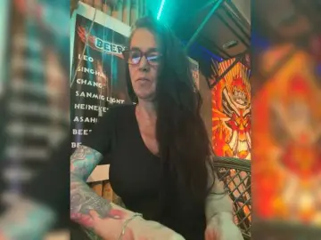 Bongacams Watch Live Sex Cams of venusx1