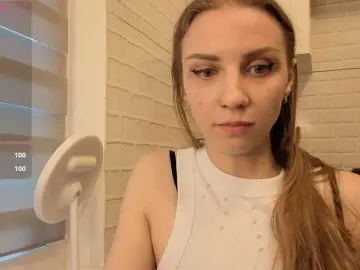 Bongacams Watch Live Sex Cams of Fist-ashka
